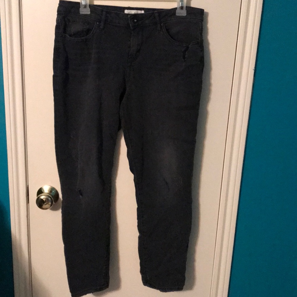 Jessica Simpson, grey jeans